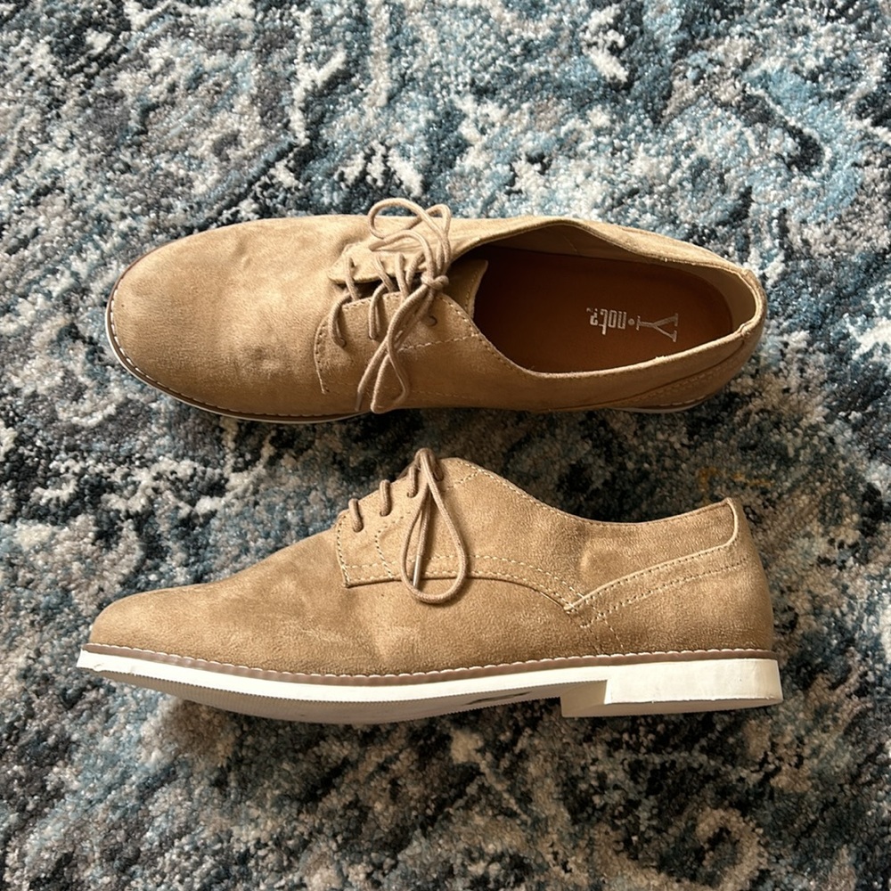 Y not? shoes